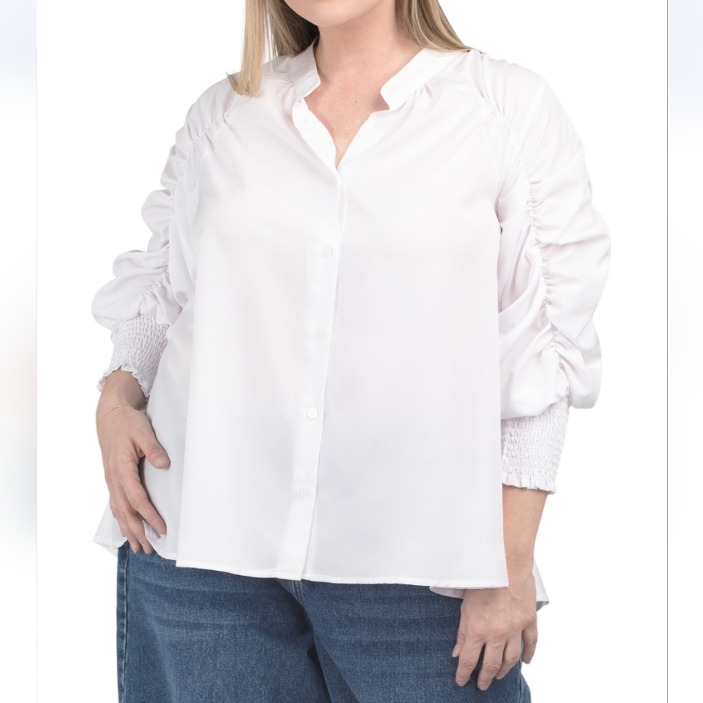 US Together White Ruched 3/4 Sleeve Blouse